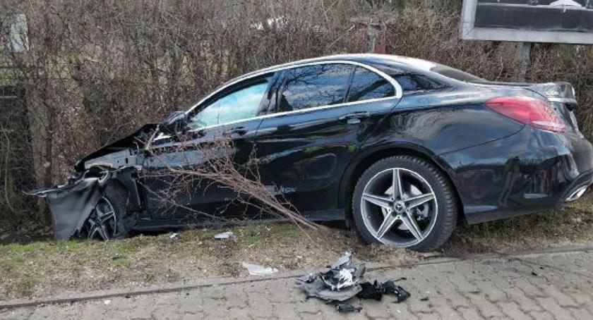 Groźny wypadek na Odrowąża [13.03.2019]
