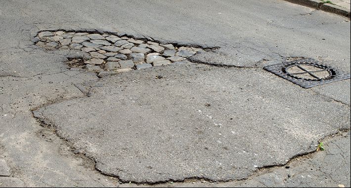 Piękna dziura na Budowlanej 