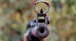 Mieszkaniec Targówka z zarzutami. Strzelał z wiatrówki do pracowników budowy