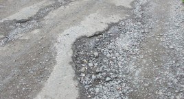Przez lata zwlekało się z remontem ul. Siarczanej. Trzeba to zmienić!