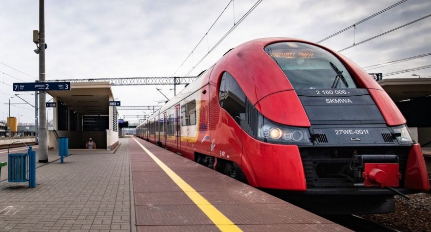 Uwaga! Opóźnienia w kursowaniu pociągów!