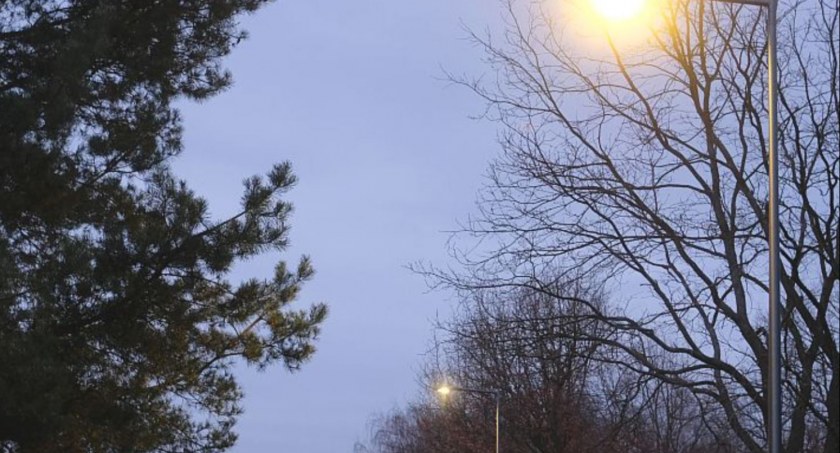 Nowe oświetlenie ulic w Rembertowie
