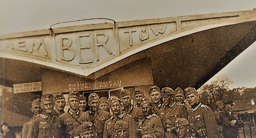Burzliwe dzieje Rembertowa w komiksie ?
