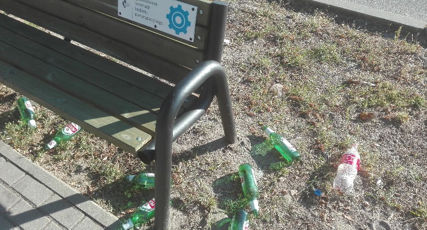 Czego tu brakuje? Chyba tylko poezji...