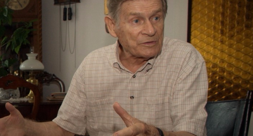 W MUNDURZE WEHRMACHTU POKOCHAŁY GO MILIONY POLEK