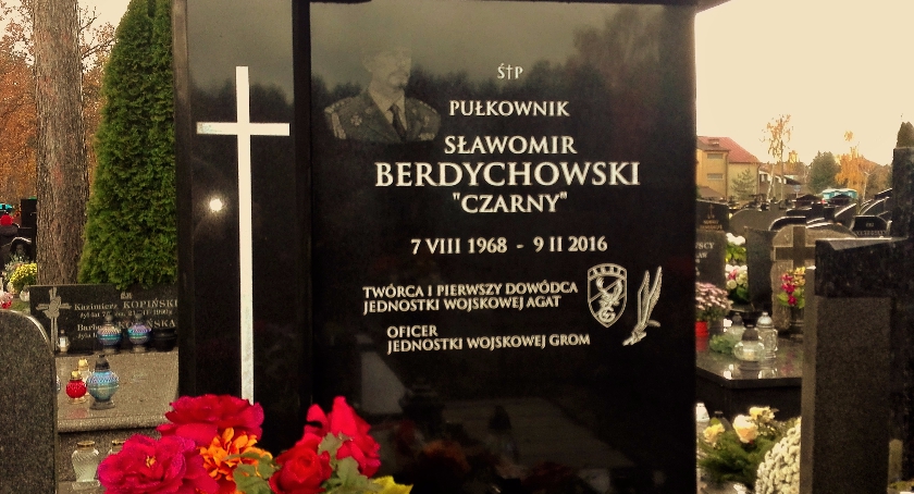 Rembertowskie Zaduszki. Heros,manet in aeternum...