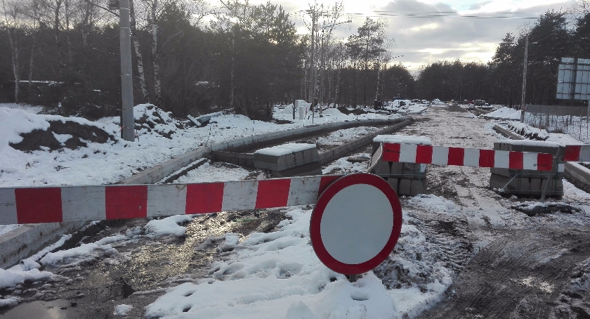 Idzie, ale jak przysłowiowa krew z nosa.