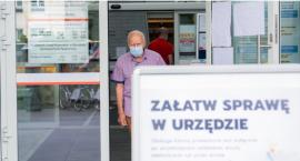 Warszawa znosi część ograniczeń: Urzędy wracają do trybu pracy sprzed pandemii
