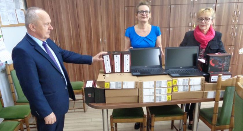 Laptopy dla szkół w gminie Wielgie