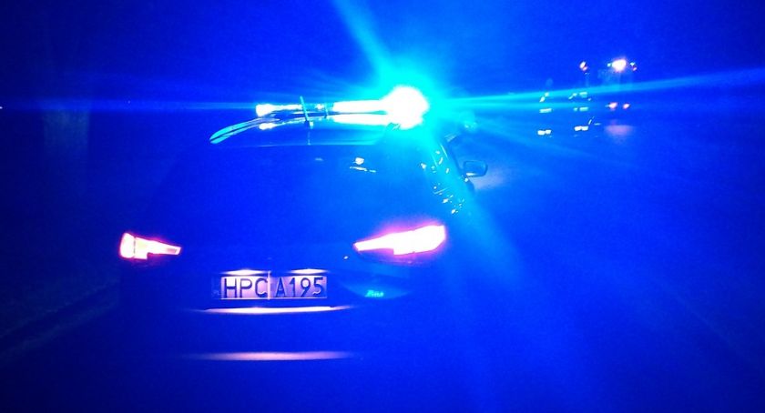 Tak pijany, że nie powinien nawet chodzić... jechał motorowerem