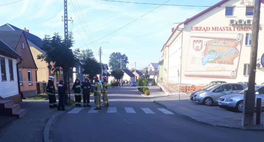 Bomba fikcyjna, ale kara prawdziwa