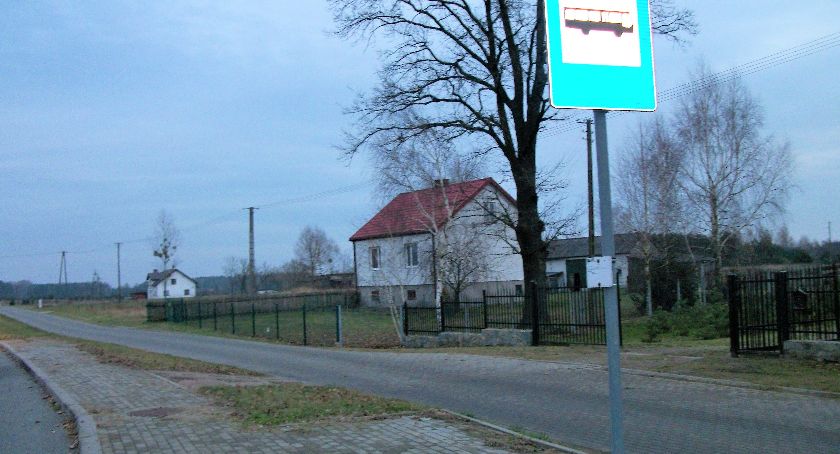 Przystanek porwał wiatr