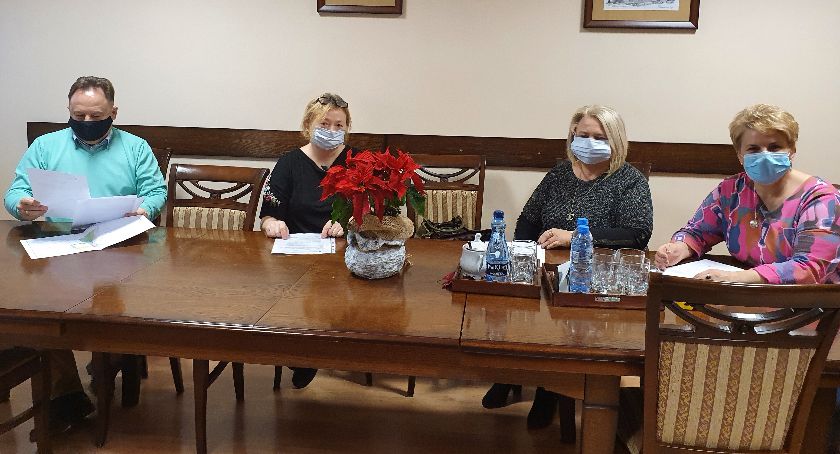 Tak powiat walczy z epidemią