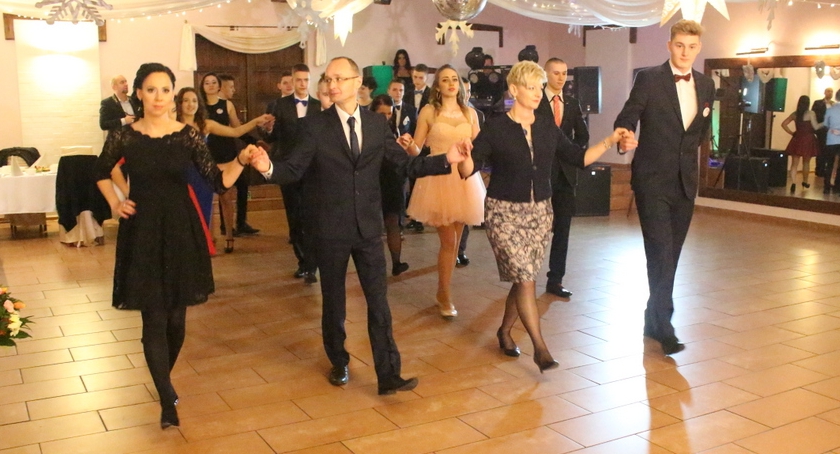 Studniówka Zespołu Szkół w Dobrzynu nad Wisłą
