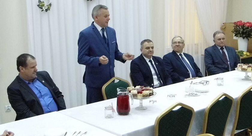 Sołtysi gminy Lipno pod sztandarem
