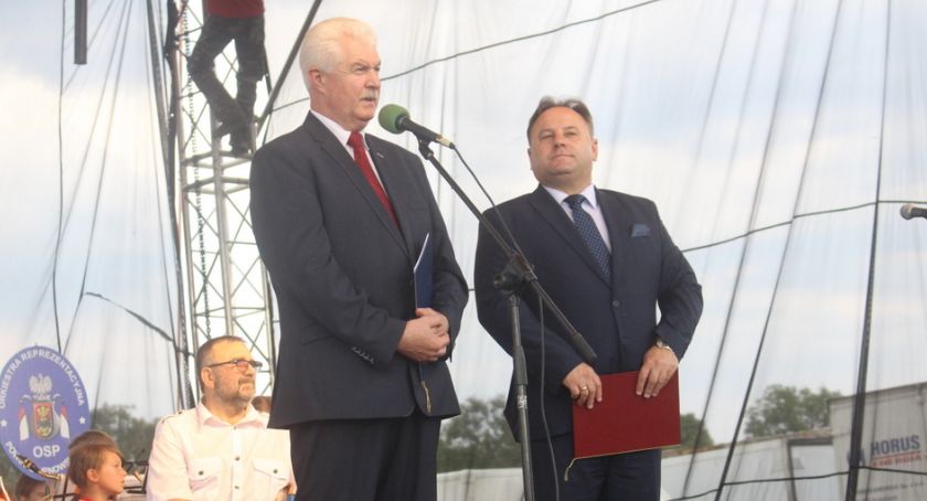 Znowu iskrzy na linii powiat – Skępe