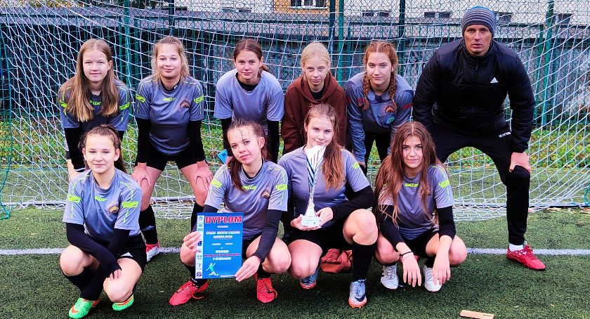 Juniorki z Wielgiego wygrały turniej