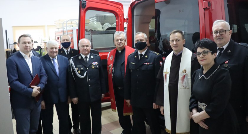 Nowy wóz dla strażaków z Trutowa