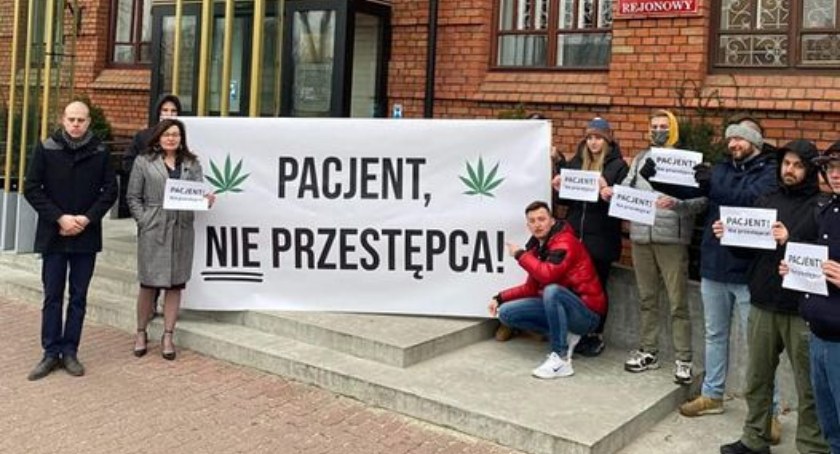 Były policjant walczy o niewinność