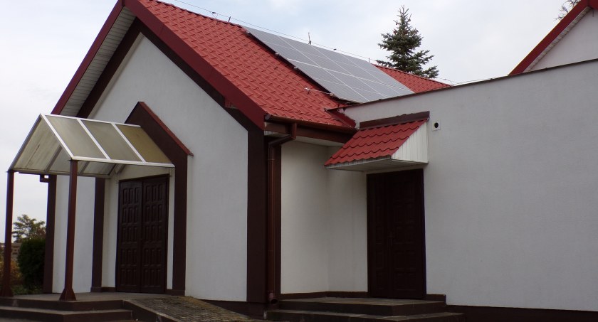 Oszczędnie na cmentarzu