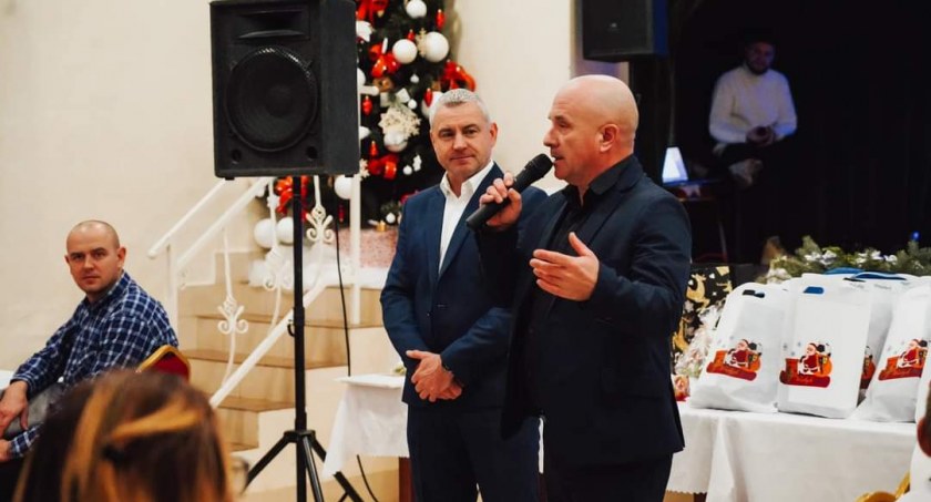 Łączy ich Tłuchowia