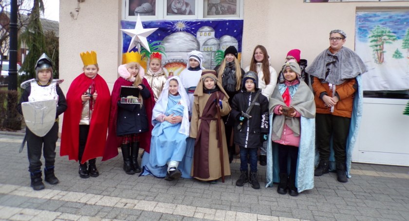 Barwne jasełka na ulicach Skępego [zdjęcia]