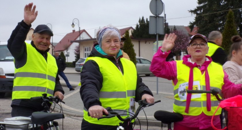 Rowerowa wyprawa nad jezioro [zdjęcia]