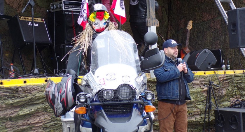 Motocykliści imprezowali w Skępem [zdjęcia]