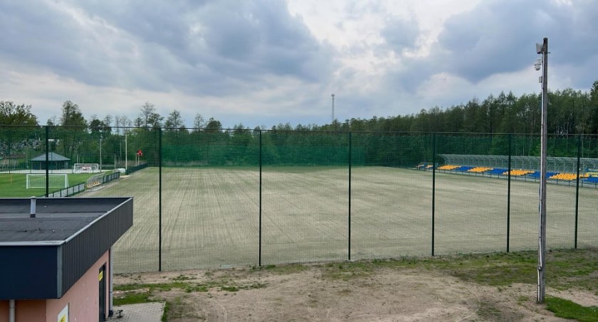 Remont stadionu w Tłuchowie zakończony