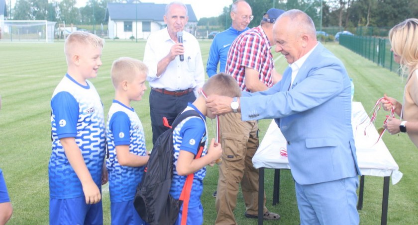 Wielkie zamieszanie wokół małej piłki