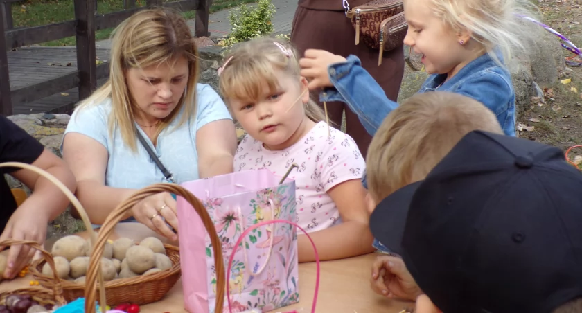 Z ziemniakiem przywitali jesień [zdjęcia]