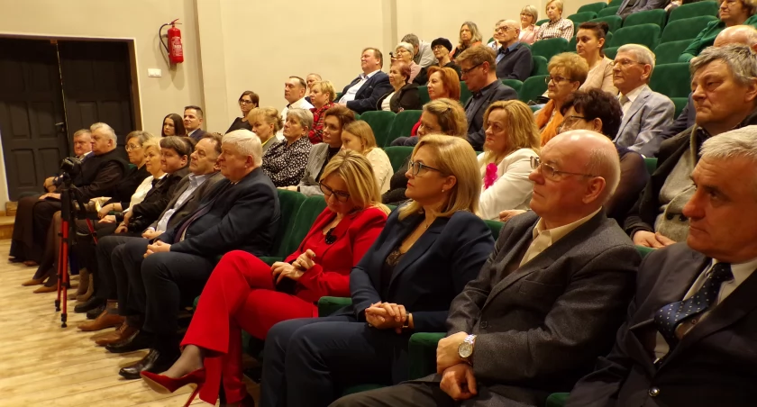 Książka o mieście Chopina [zdjęcia]