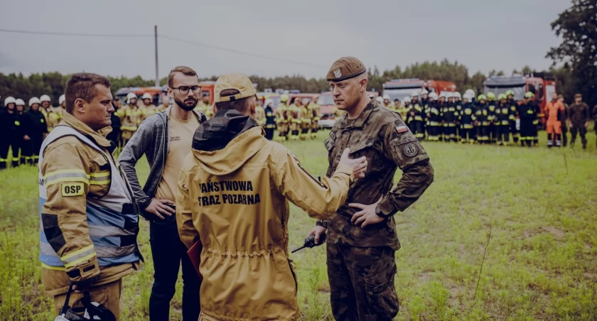 Wojsko, straż pożarna i samorząd – wspólne działania przeciwkryzysowe [zdjęcia]