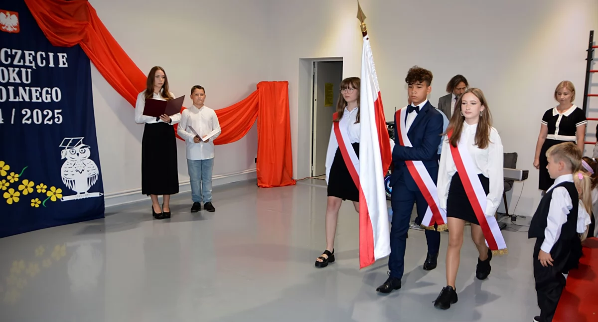15 lat i jeden dzień szkoły w Zajeziorzu [zdjęcia]