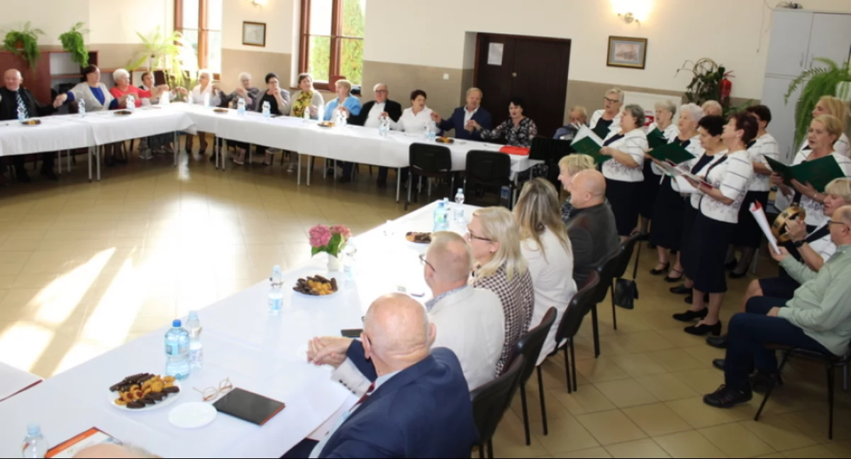 Seniorzy już studiują
