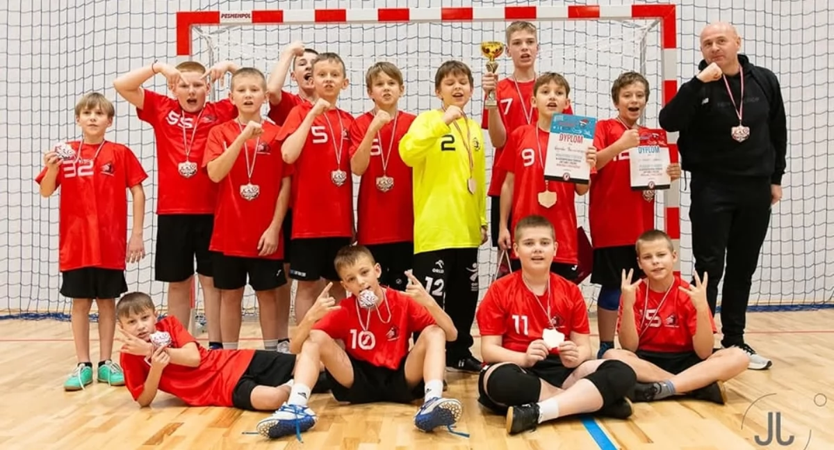 Handball Team Czarne na podium