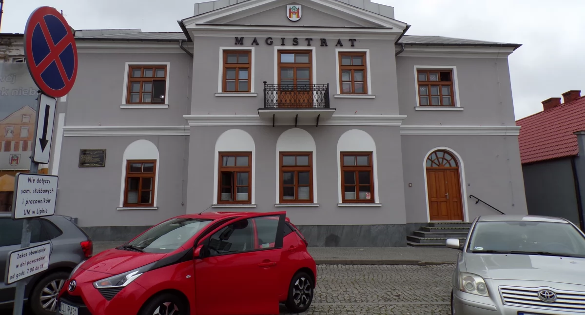 Magistrat w ciepłej szacie