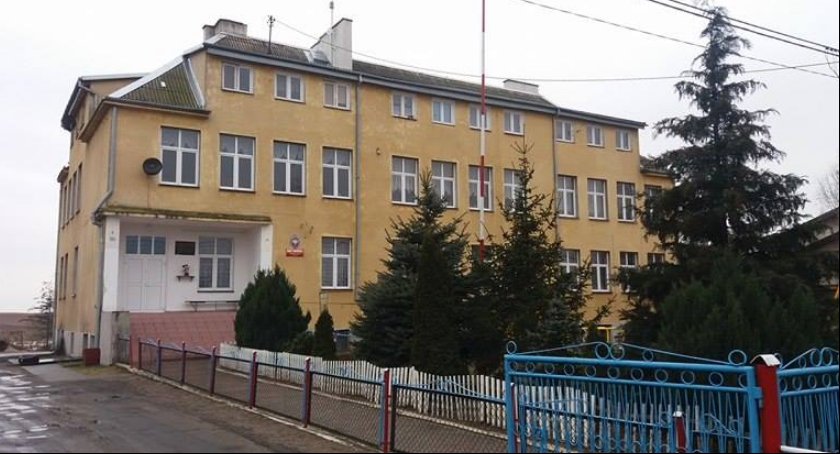 Co ze szkołą w Stalmierzu?