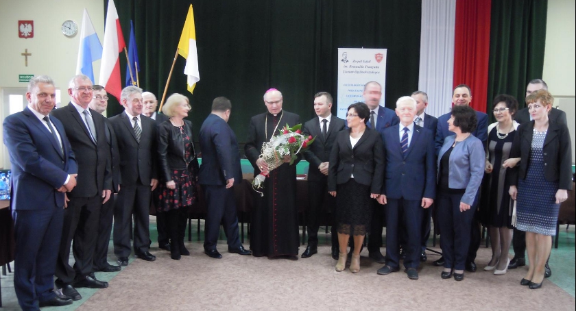 Szczególny tytuł dla biskupa Meringa