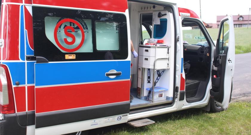 Policjanci uratowali życie kobiecie