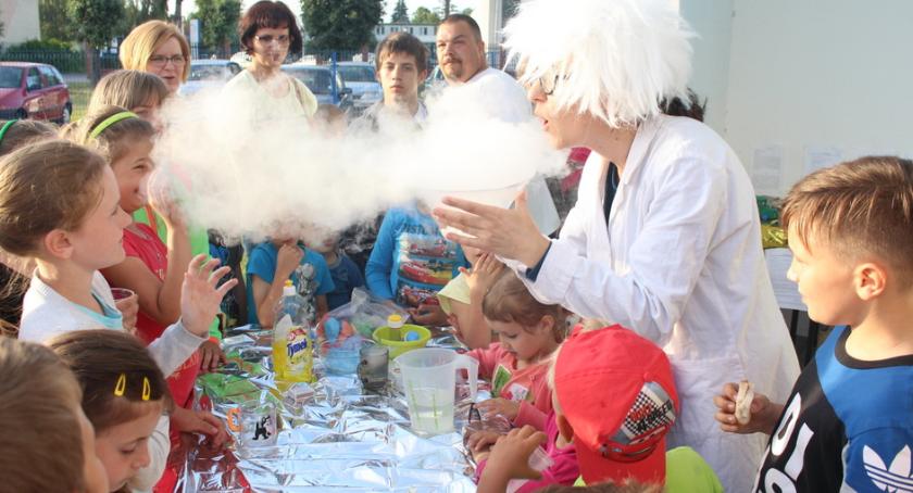 Wychowują małych naukowców