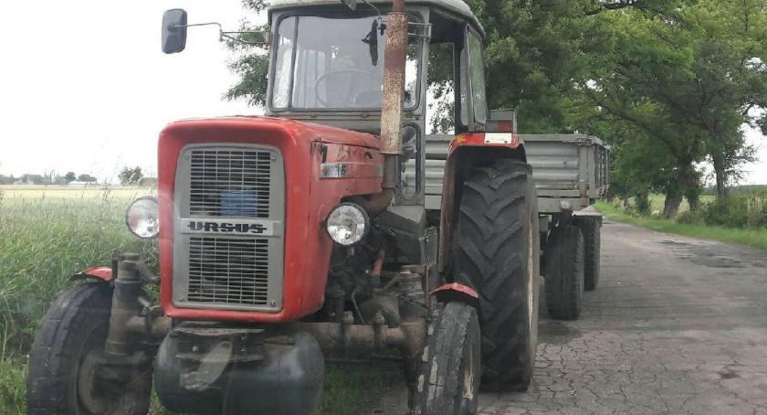 Wariacki rajd ciągnikiem rolniczym
