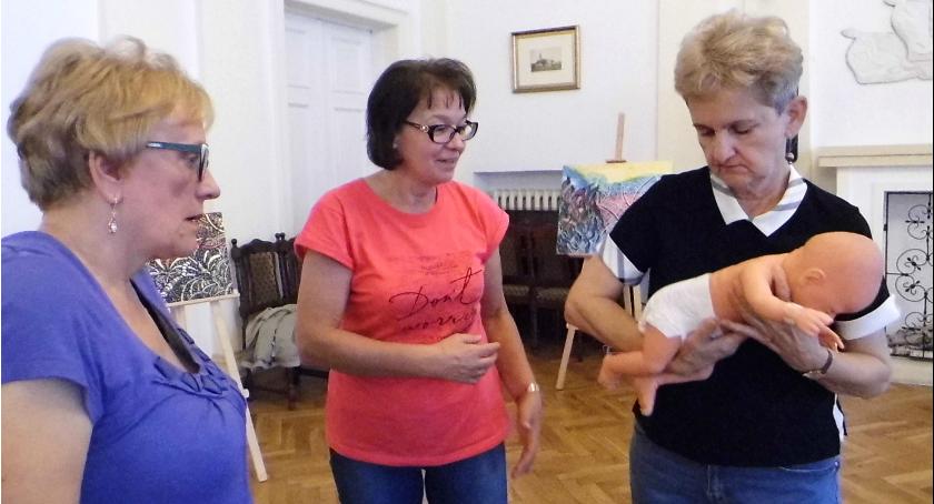 Seniorzy uczą się o zdrowiu