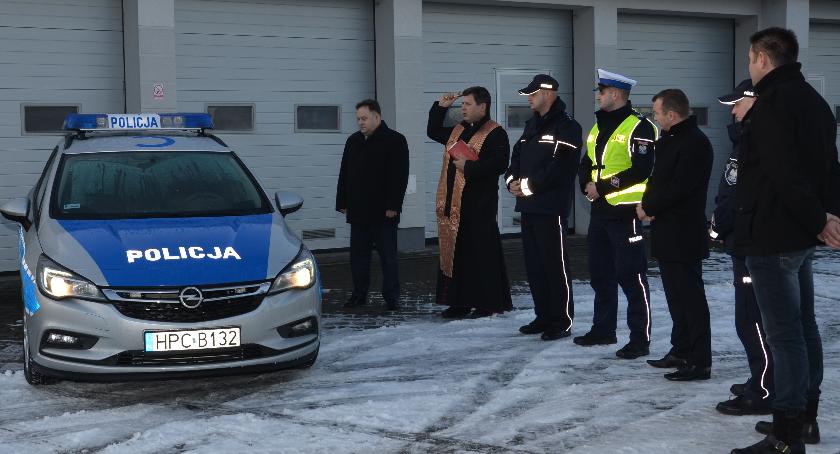 Nowe auto dla policji