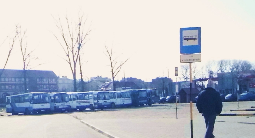 Powiatowe autobusy Zakładu Transportu Publicznego