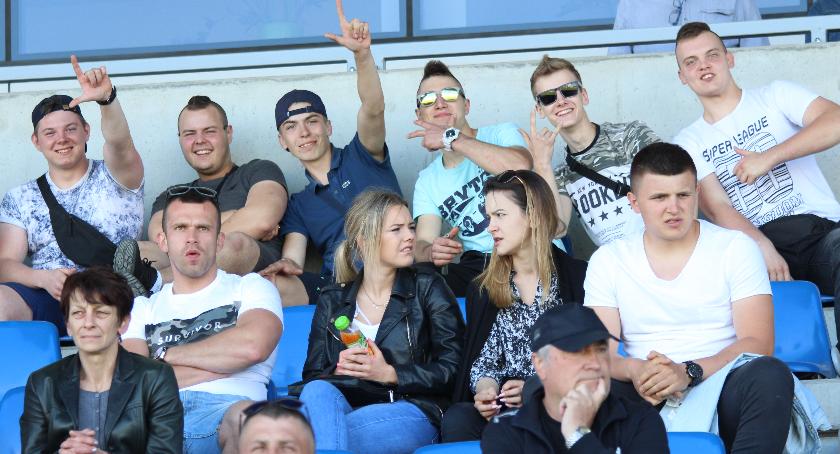 Zobacz, jak bawili się kibice na meczu WAP - Mustang [zdjęcia]
