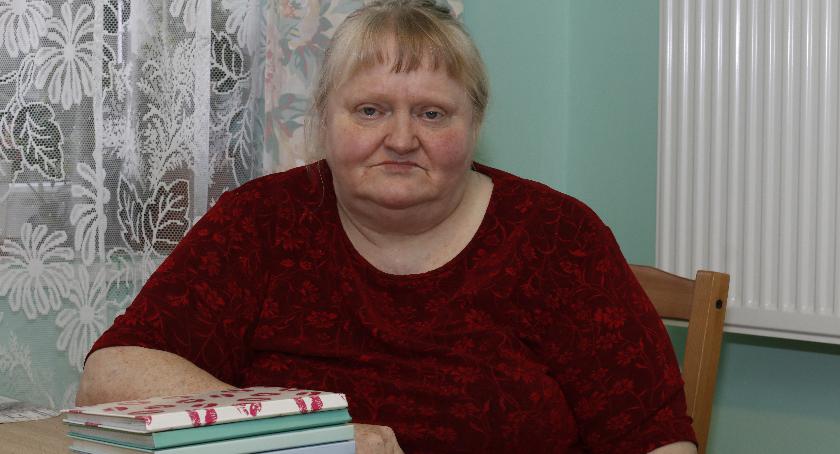 Pani Barbara napisała książkę.  Teraz szuka wydawcy