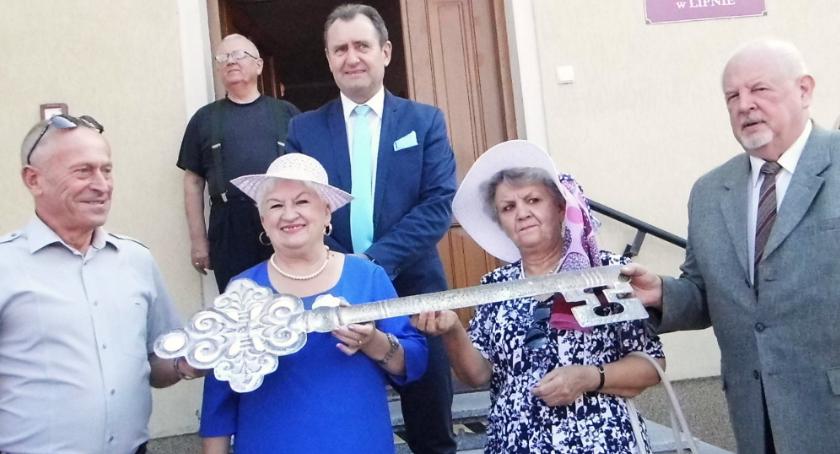 Burmistrz oddał klucze do Lipna