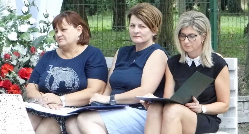 Narodowe Czytanie w parku w Jastrzębiu