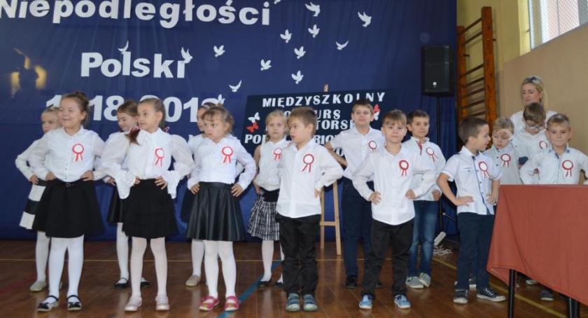 Malowali wierszem w Radomicach